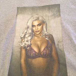 Kylie shirt